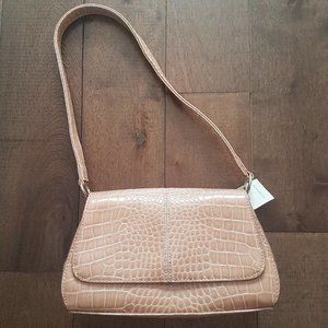 Liz Claiborne Women's Cream Handbag (NWT)